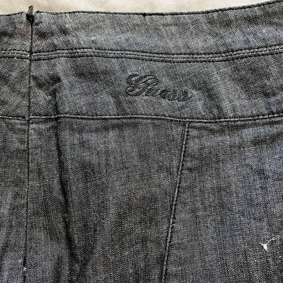 Guess denim skirt size 28 - Picture 6 of 6